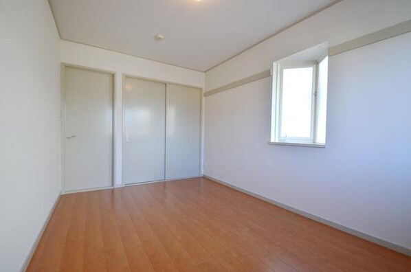 ヴェルドミール元町の物件内観写真